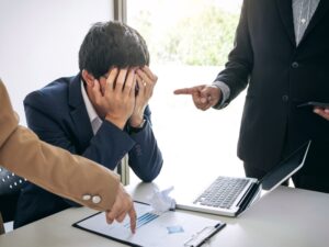 Xác định thiệt hại có thể gặp khó khăn, nhất là trong trường hợp tổn thất về uy tín, danh tiếng hoặc lợi nhuận bị mất