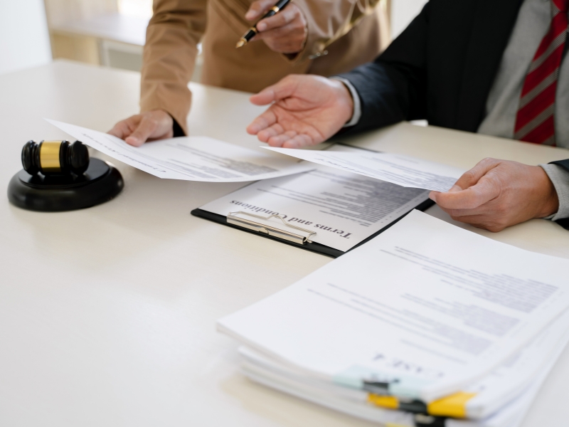 Chỉ cần cung cấp thông tin, ATILAW sẽ giúp bạn hoàn tất thủ tục nhanh chóng