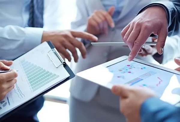 ATILAW giúp doanh nghiệp hoạt động hiệu quả hơn, giảm thiểu chi phí, tối ưu hóa nguồn lực và tăng cường lợi nhuận