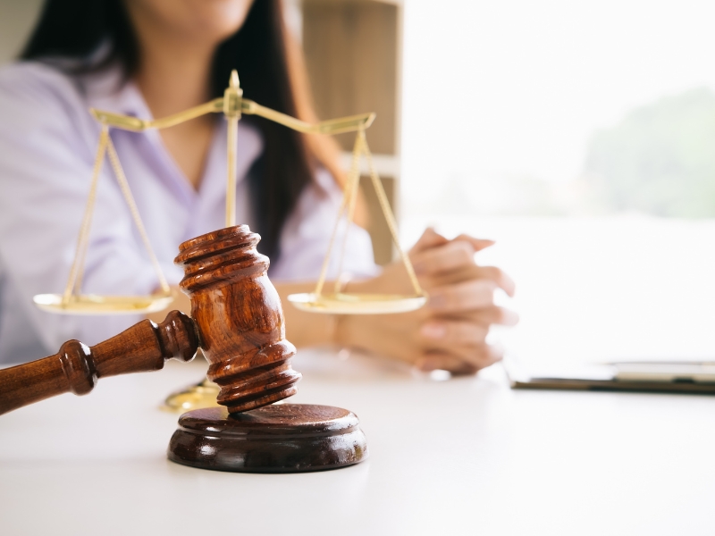 Đội ngũ luật sư ATILAW luôn sẵn sàng tư vấn tận tình và giải quyết mọi vấn đề về chia tài sản