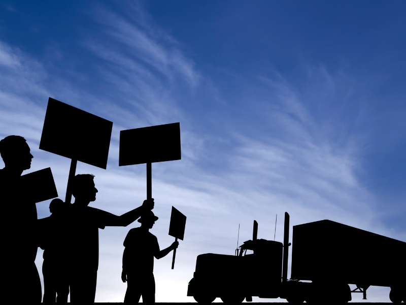 Xác định đúng thời điểm được phép đình công là yếu tố bắt buộc để được coi là hợp pháp và được pháp luật bảo vệ