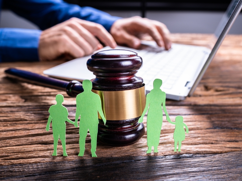 Trình bày nguyên nhân ly hôn rõ ràng sẽ giúp tòa án hiểu được tình huống và đưa ra quyết định công bằng