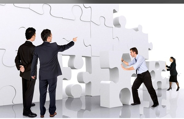 Hoàn thành thủ tục trả lại con dấu và Giấy chứng nhận mẫu dấu