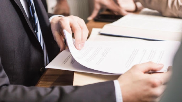 Cần tuân thủ đúng hướng dẫn viết đơn kiện tranh chấp đất đai