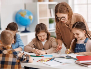 Đáp ứng các điều kiện để xin giấy phép dạy thêm